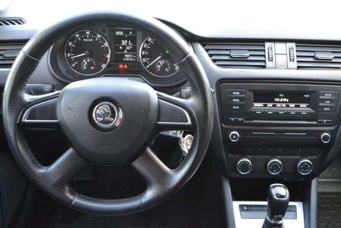 Skoda Octavia III (A7) с пробегом 2014 года, цена 890 000 рублей, 216250 км, лифтбек, Автокод Объявления