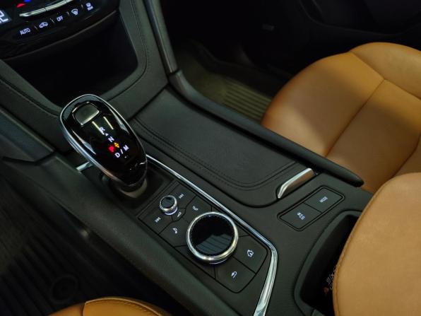 Cadillac XT5 I Рестайлинг с пробегом 2021 года, цена 2 934 000 рублей, 112790 км, внедорожник, Автокод Объявления