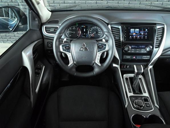 Mitsubishi Pajero Sport III с пробегом 2019 года, цена 2 980 000 рублей, 147736 км, внедорожник, Автокод Объявления
