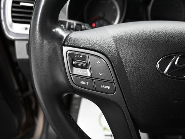 Hyundai Santa Fe III с пробегом 2013 года, цена 1 645 000 рублей, 128163 км, внедорожник, Автокод Объявления