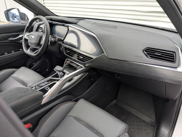 Geely Tugella I Рестайлинг с пробегом 2024 года, цена 3 300 000 рублей, 11211 км, внедорожник, Автокод Объявления