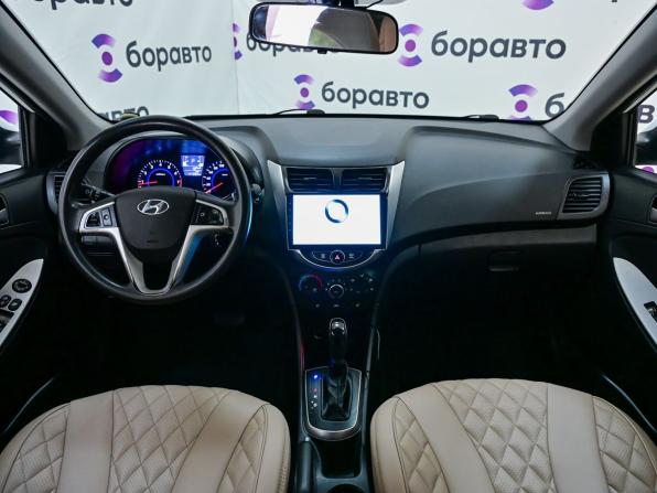 Hyundai Solaris I Рестайлинг с пробегом 2015 года, цена 1 140 000 рублей, 146653 км, седан, Автокод Объявления