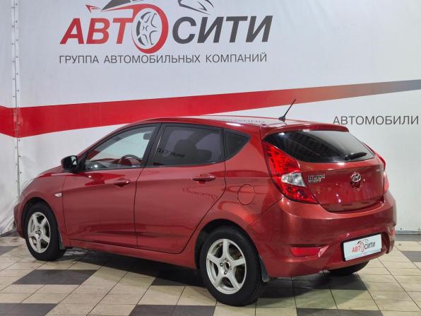 Hyundai Solaris I с пробегом 2013 года, цена 750 000 рублей, 159000 км, хэтчбек, Автокод Объявления