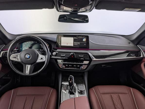 BMW 5 серии VII (G30/G31/G38) Рестайлинг с пробегом 2023 года, цена 5 250 000 рублей, 21441 км, седан, Автокод Объявления