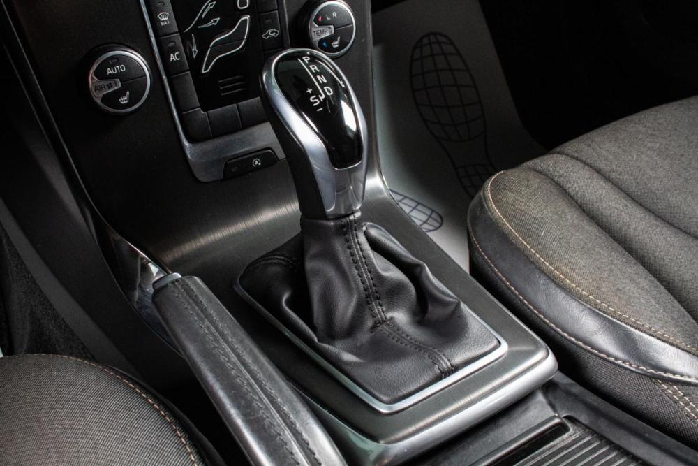 Volvo V40 II Сургут  - изображение 15