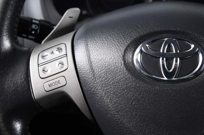Toyota Auris I с пробегом 2007 года, цена 739 000 рублей, 210000 км, хэтчбек, Автокод Объявления