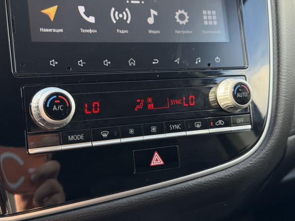 Mitsubishi Outlander III Рестайлинг 3 с пробегом 2021 года, цена 2 700 000 рублей, 23473 км, внедорожник, Автокод Объявления