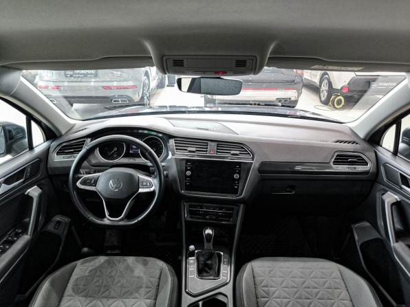 Volkswagen Tiguan II Рестайлинг с пробегом 2020 года, цена 2 630 000 рублей, 98765 км, внедорожник, Автокод Объявления
