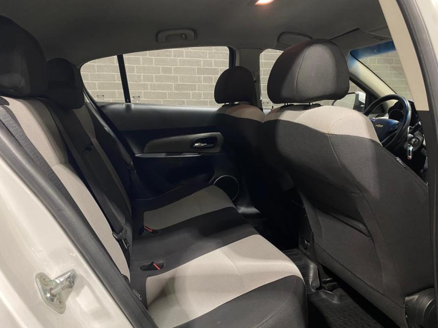 Chevrolet Cruze I Челябинск  - изображение 10