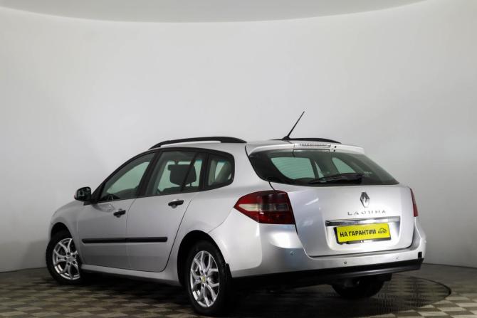 Renault Laguna III с пробегом 2008 года, цена 749 000 рублей, 261233 км, универсал, Автокод Объявления