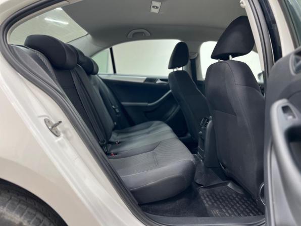 Volkswagen Jetta VI с пробегом 2012 года, цена 995 000 рублей, 206458 км, седан, Автокод Объявления
