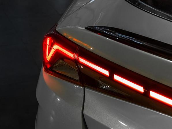 Kia K5 III с пробегом 2022 года, цена 3 189 000 рублей, 89688 км, седан, Автокод Объявления