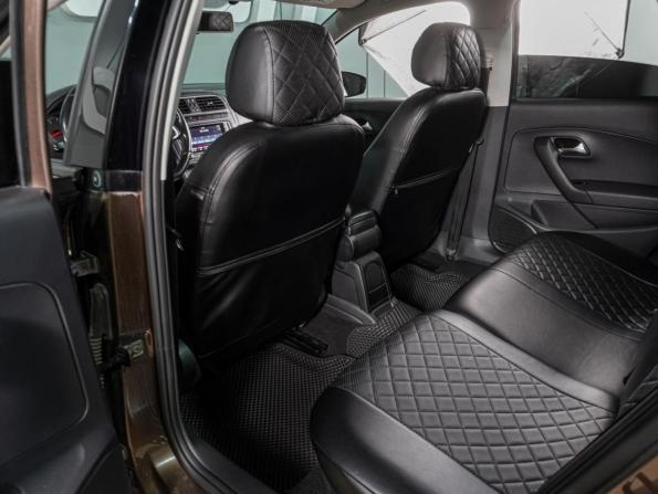 Volkswagen Polo V Рестайлинг с пробегом 2018 года, цена 1 249 000 рублей, 93801 км, седан, Автокод Объявления