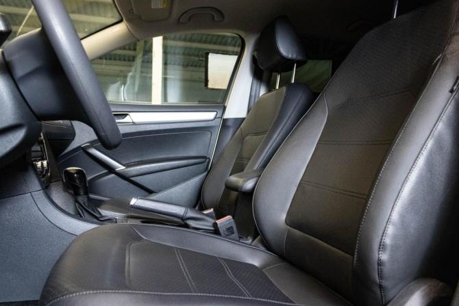 Volkswagen Passat (North America and China) I Рестайлинг с пробегом 2016 года, цена 1 419 000 рублей, 147660 км, седан, Автокод Объявления