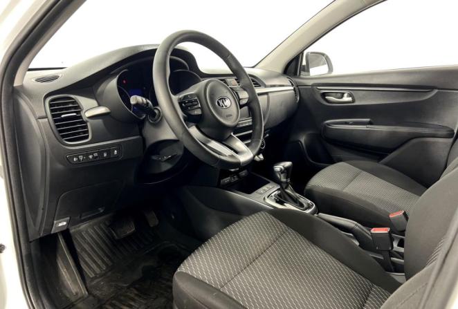 Kia Rio IV с пробегом 2020 года, цена 1 550 000 рублей, 98080 км, хэтчбек, Автокод Объявления