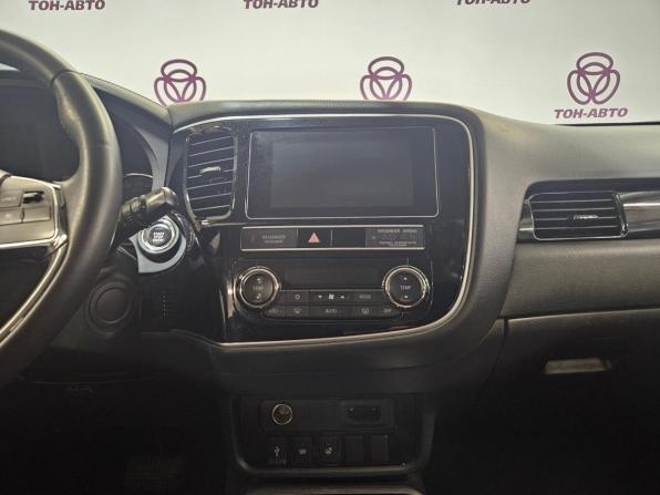 Mitsubishi Outlander III Рестайлинг 3 с пробегом 2019 года, цена 1 815 000 рублей, 153107 км, внедорожник, Автокод Объявления