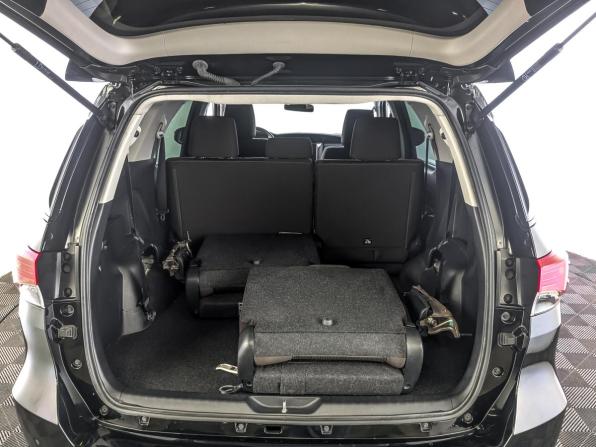 Toyota Fortuner II с пробегом 2019 года, цена 3 335 000 рублей, 76190 км, внедорожник, Автокод Объявления