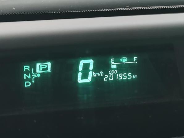 Toyota Prius II Рестайлинг (XW20) с пробегом 2006 года, цена 750 000 рублей, 201955 км, лифтбек, Автокод Объявления