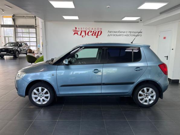 Skoda Fabia II с пробегом 2009 года, цена 388 000 рублей, 210000 км, хэтчбек, Автокод Объявления
