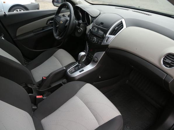 Chevrolet Cruze I Рестайлинг с пробегом 2013 года, цена 649 000 рублей, 178000 км, хэтчбек, Автокод Объявления