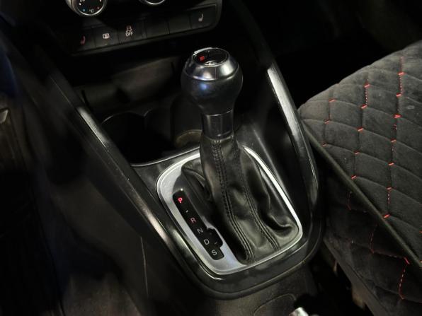 Audi A1 I (8X) с пробегом 2011 года, цена 1 100 000 рублей, 165903 км, хэтчбек, Автокод Объявления