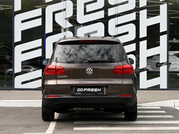 Volkswagen Tiguan I Рестайлинг с пробегом 2014 года, цена 1 369 000 рублей, 184492 км, внедорожник, Автокод Объявления