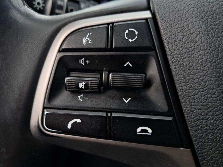 Hyundai Solaris II Санкт-Петербург  - изображение 9