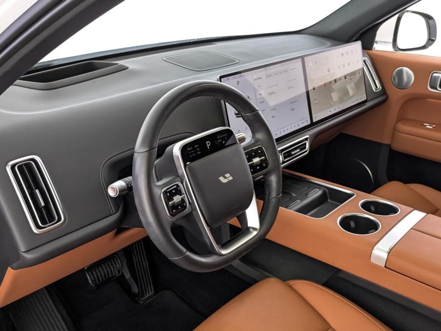 Li Auto (Lixiang) L6 Москва  - изображение 15