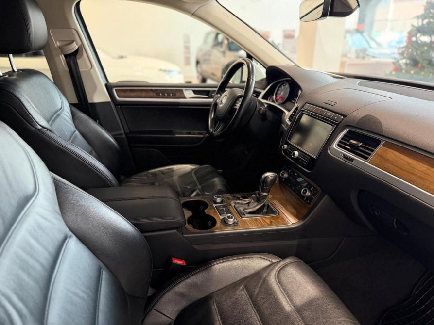 Volkswagen Touareg II Рестайлинг Томск  - изображение 12