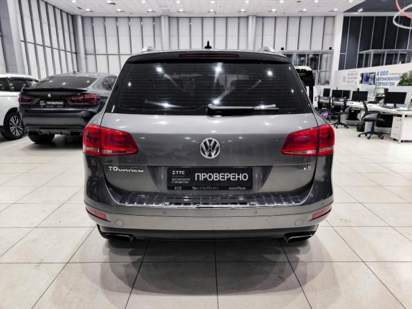 Volkswagen Touareg II с пробегом 2012 года, цена 1 750 000 рублей, 177235 км, внедорожник, Автокод Объявления