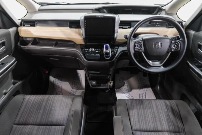 Honda Freed II с пробегом 2018 года, цена 1 669 000 рублей, 86000 км, компактвэн, Автокод Объявления