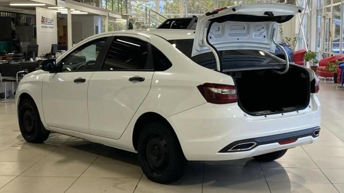 Lada (ВАЗ) Vesta I Рестайлинг (NG) с пробегом 2024 года, цена 1 200 000 рублей, 145000 км, седан, Автокод Объявления