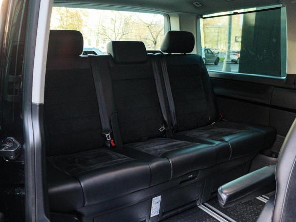 Volkswagen Multivan T6 с пробегом 2019 года, цена 3 780 000 рублей, 160000 км, минивэн, Автокод Объявления