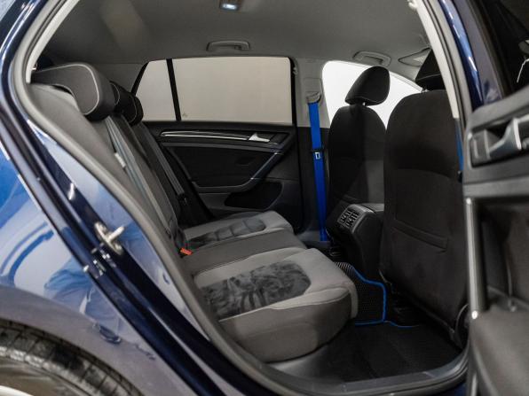 Volkswagen Golf VII с пробегом 2015 года, цена 1 300 000 рублей, 68411 км, хэтчбек, Автокод Объявления