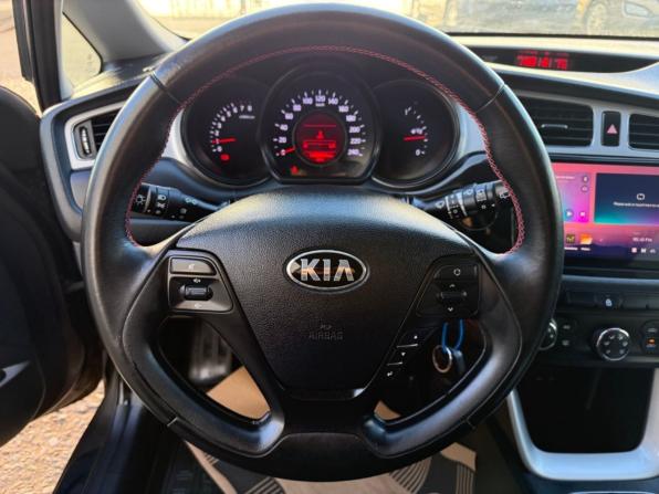 Kia Ceed II с пробегом 2012 года, цена 806 400 рублей, 167000 км, хэтчбек, Автокод Объявления
