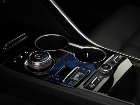 Kia K5 III с пробегом 2020 года, цена 2 299 055 рублей, 64149 км, седан, Автокод Объявления
