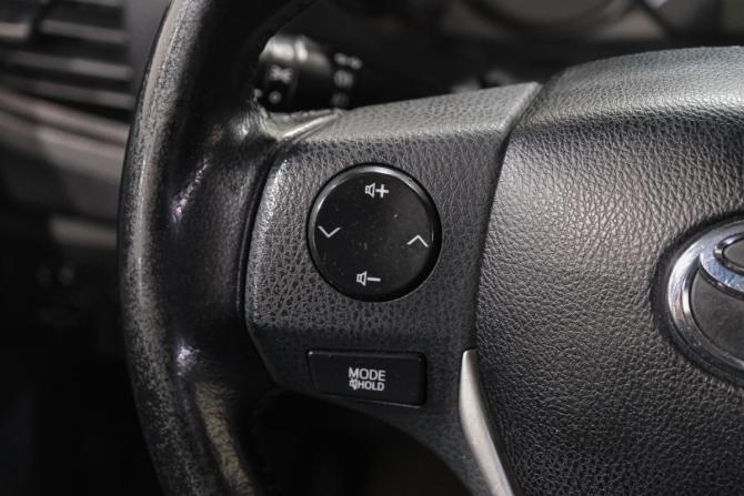 Toyota Corolla XI (E160 E170 E180) с пробегом 2014 года, цена 1 209 000 рублей, 111500 км, седан, Автокод Объявления