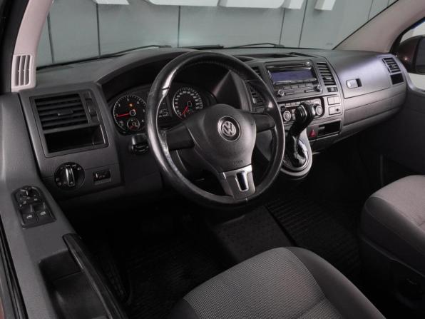 Volkswagen Caravelle T5 Рестайлинг с пробегом 2014 года, цена 2 099 000 рублей, 256104 км, минивэн, Автокод Объявления