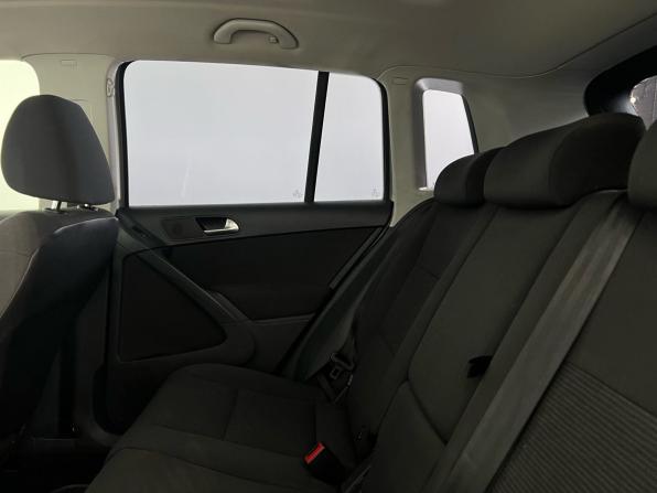 Volkswagen Tiguan I Рестайлинг с пробегом 2011 года, цена 1 265 000 рублей, 170000 км, внедорожник, Автокод Объявления