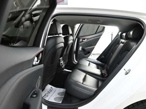 Kia Stinger I с пробегом 2019 года, цена 1 629 000 рублей, 73256 км, лифтбек, Автокод Объявления