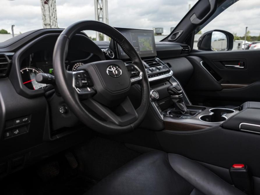 Toyota Land Cruiser 300 Series Москва  - изображение 10