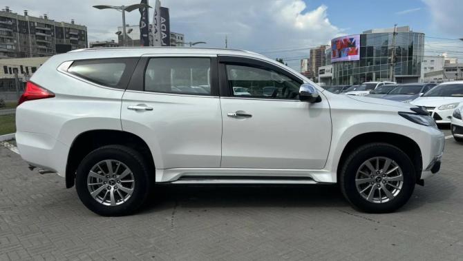 Mitsubishi Pajero Sport III с пробегом 2019 года, цена 2 350 000 рублей, 213000 км, внедорожник, Автокод Объявления