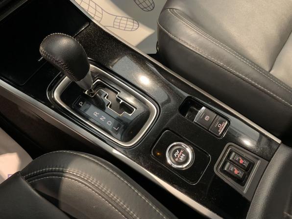 Mitsubishi Outlander III Рестайлинг 3 с пробегом 2021 года, цена 2 679 000 рублей, 56887 км, внедорожник, Автокод Объявления