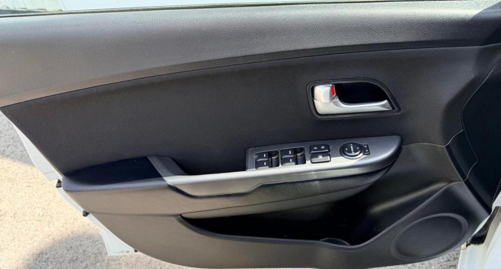 Kia Rio III Рестайлинг Тюмень  - изображение 17
