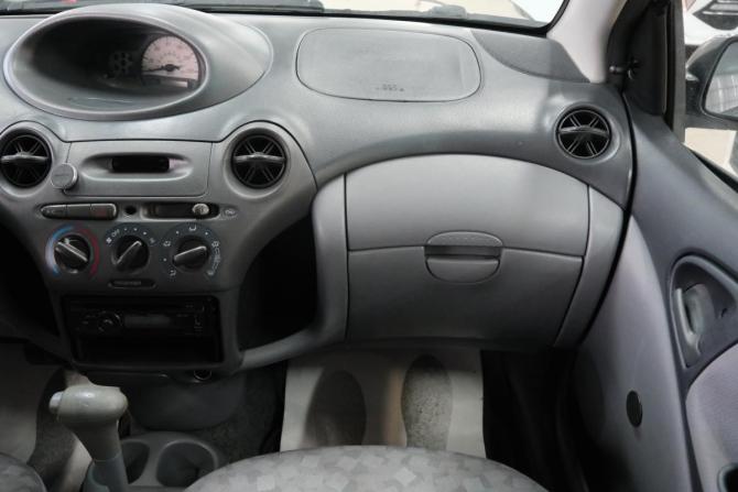 Toyota Echo с пробегом 2001 года, цена 379 000 рублей, 212000 км, седан, Автокод Объявления
