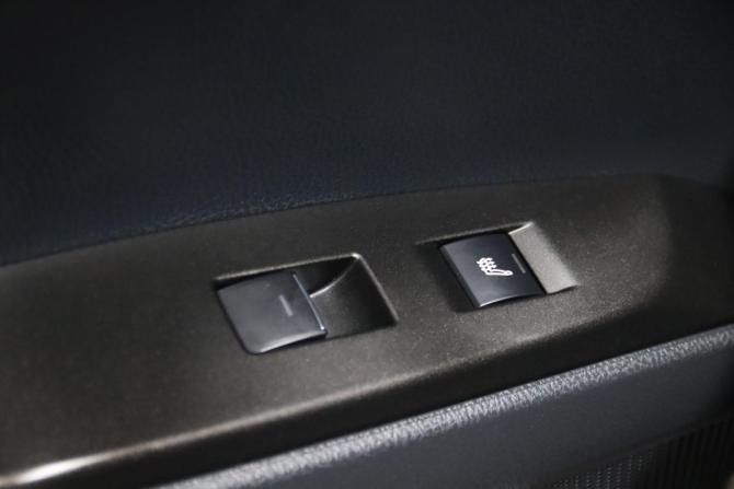 Toyota Camry VIII (XV70) Рестайлинг с пробегом 2021 года, цена 3 295 950 рублей, 80120 км, седан, Автокод Объявления