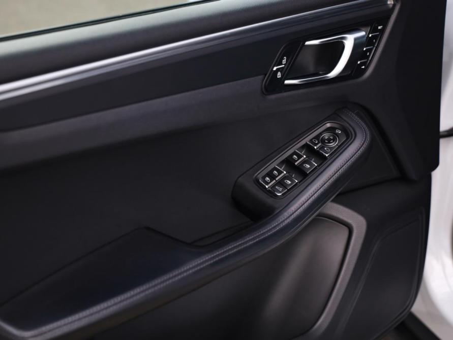 Porsche Macan I Рестайлинг 2 Санкт-Петербург  - изображение 20