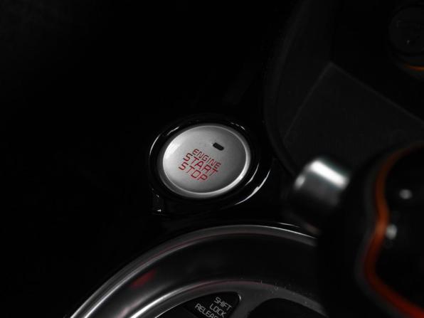 Kia Soul II Рестайлинг с пробегом 2016 года, цена 1 719 000 рублей, 54729 км, хэтчбек, Автокод Объявления