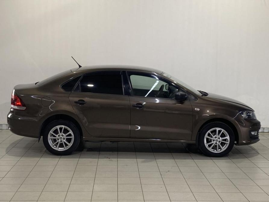 Volkswagen Polo V Рестайлинг Курск  - изображение 4