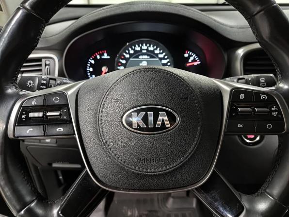 Kia Sorento III Prime Рестайлинг с пробегом 2019 года, цена 3 099 000 рублей, 104562 км, внедорожник, Автокод Объявления